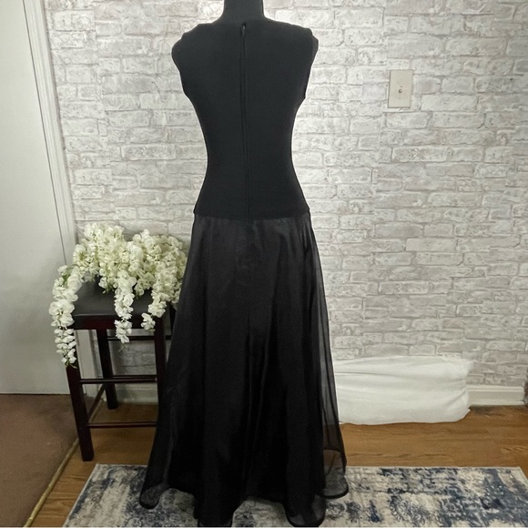 Tadashi Shoji Vintage Black Nylon Sleeveless Gown (RARE) Size 4 - Picture 6 of 8